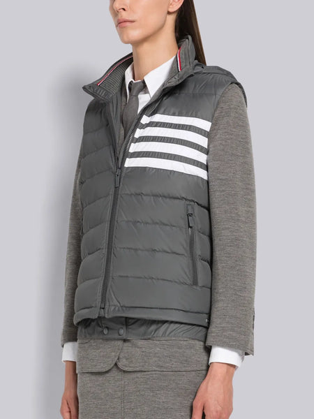 POLY TWILL DOWN FILL 4-BAR FUNNEL NECK HOOD VEST MED GREY