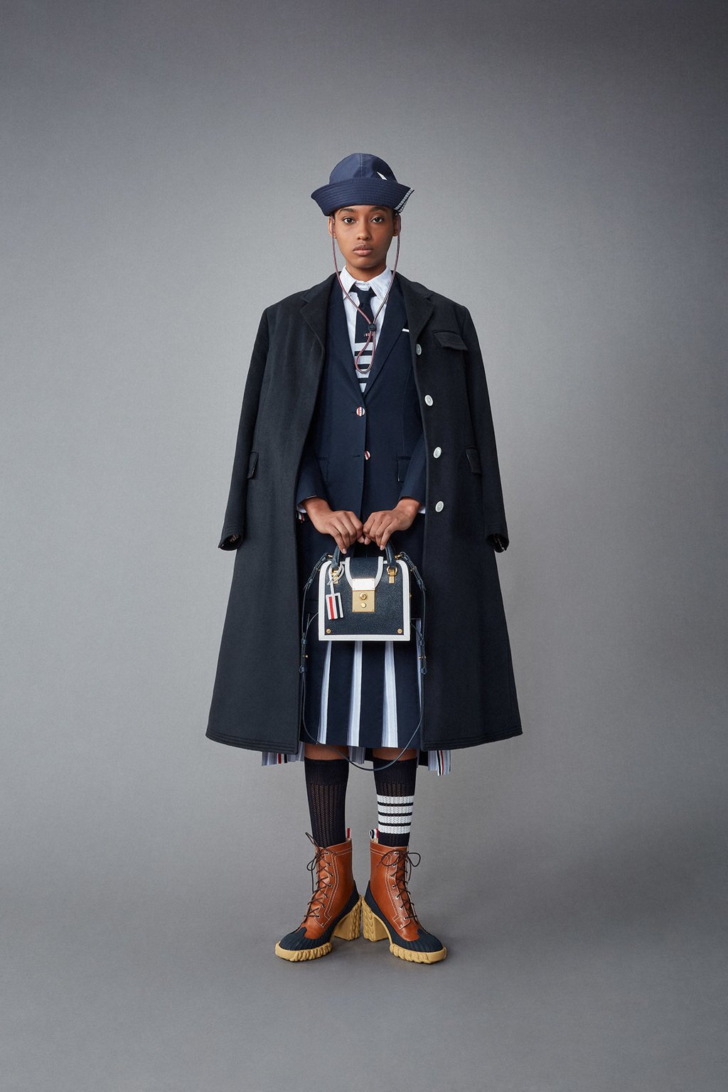 WOMENS SPRING 1 2022 - LOOK 23