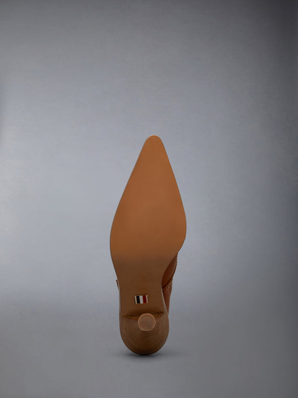 바케타 윙팁 커브드 힐 부츠 - image 6