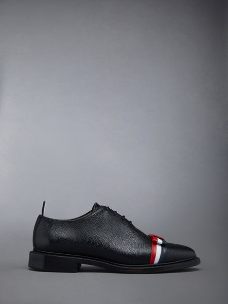 PEBBLE GRAIN BOW WHOLECUT SHOE BLACK