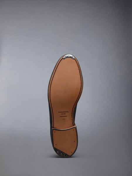 PEBBLE GRAIN BOW WHOLECUT SHOE BLACK