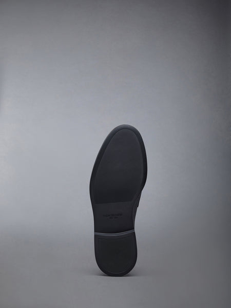 PEBBLE GRAIN RUBBER SOLE PENNY LOAFER BLACK