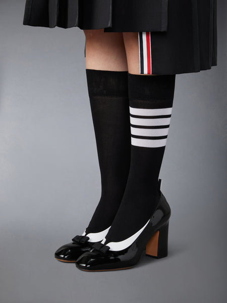 PATENT VITELLINO BOW & COLLAR COURT SHOES 90MM BLK/WHT