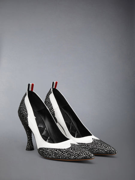 CRYSTAL STRASS WINGTIP PUMP 105MM BLK/WHT