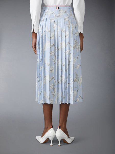 FEATHER PRINTED SILK TWILL PLEAT SKIRT LIGHT BLUE