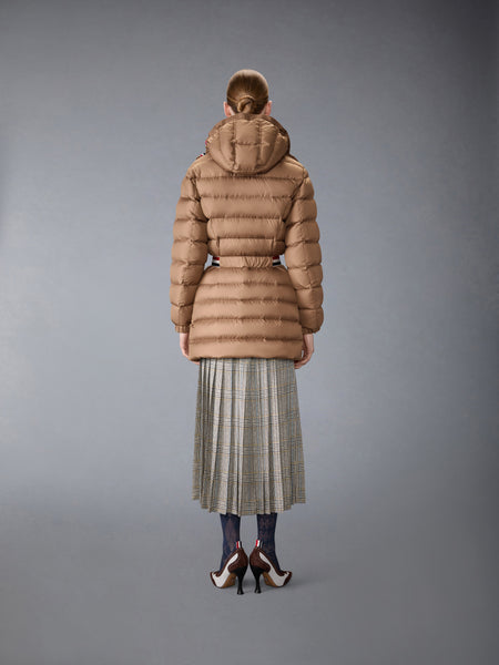 ULTRA LIGHT NYLON TECH DOWN JACKET BROWN