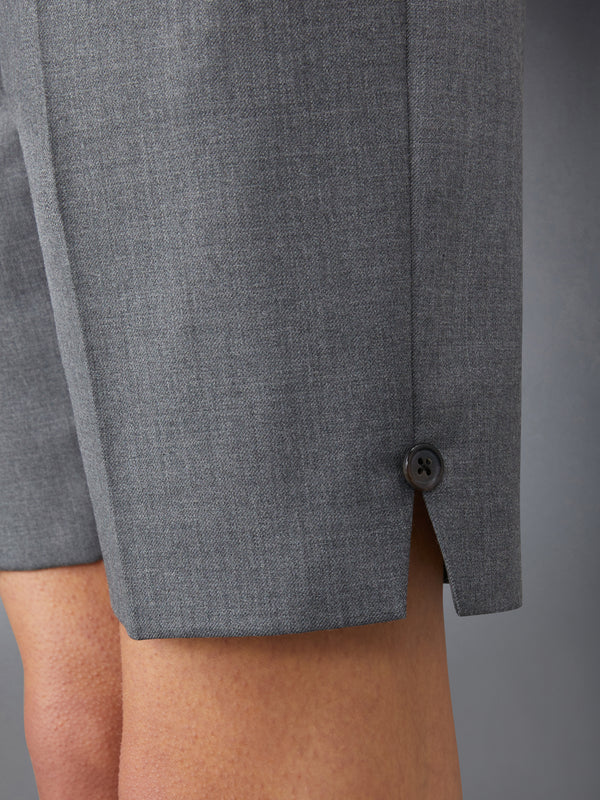 SUPER 120'S TWILL BACKSTRAP BERMUDA SHORTS - image 5