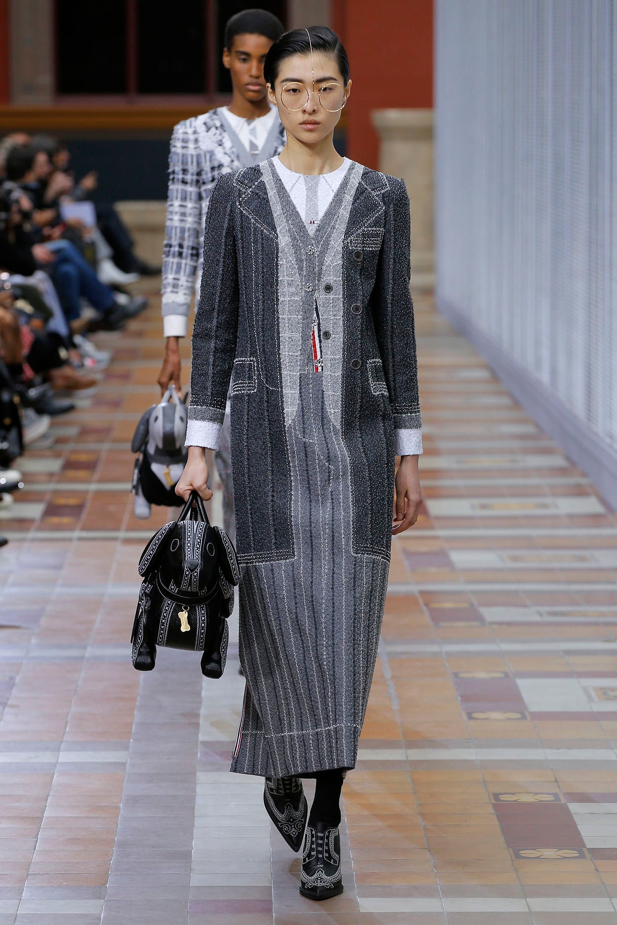 WOMENS FW 2019 RUNWAY - LOOK 21