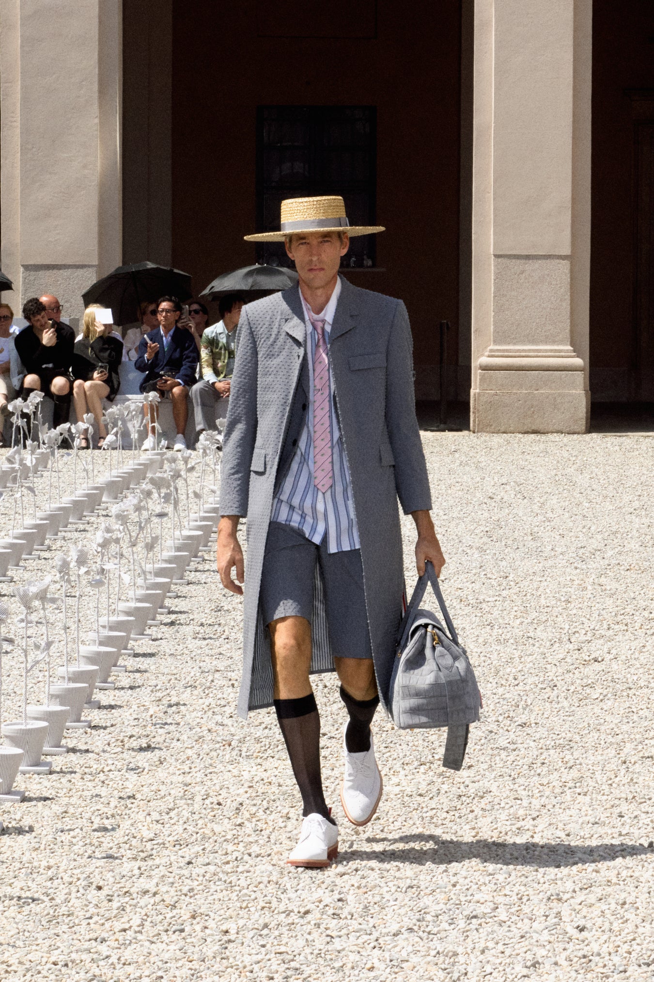 SPRING 2027 RUNWAY - LOOK 2