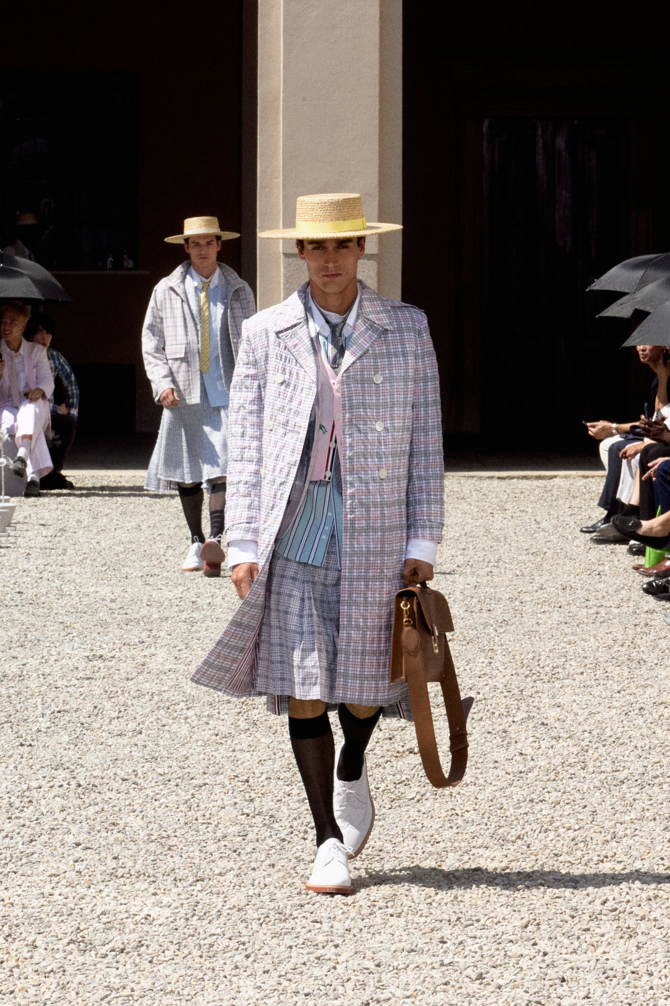 SPRING 2027 RUNWAY - LOOK 10