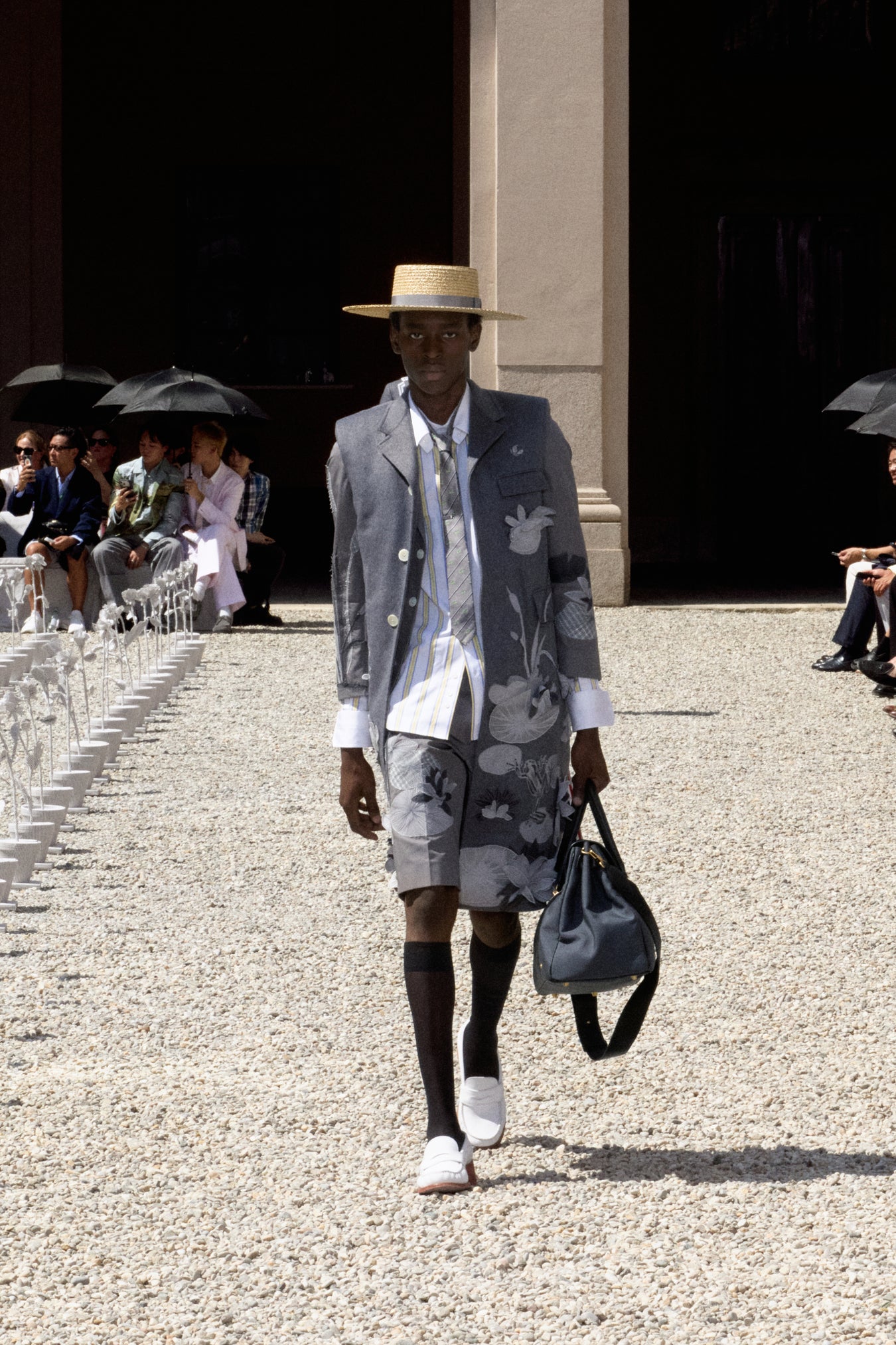 SPRING 2027 RUNWAY - LOOK 29