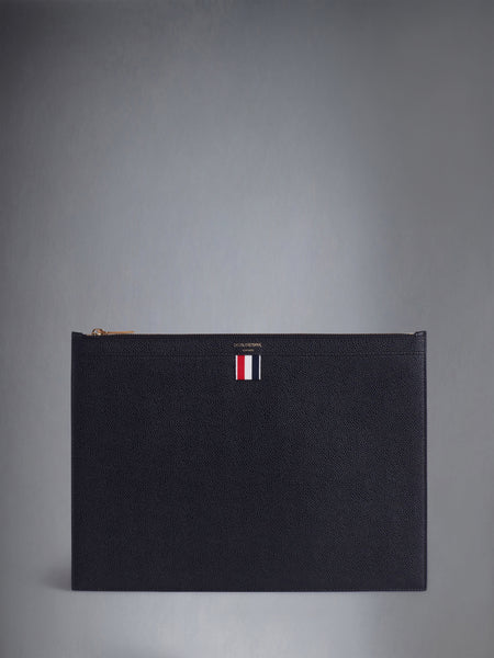 PEBBLE GRAIN MEDIUM DOCUMENT HOLDER BLACK