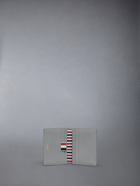 PEBBLE GRAIN DOUBLE CARD HOLDER LT GREY