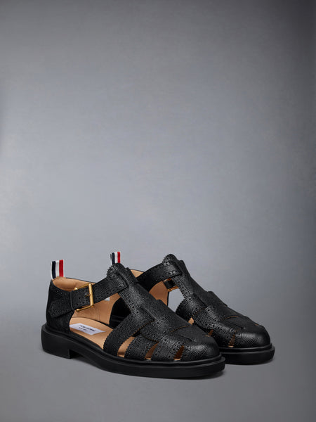 PEBBLE GRAIN LEATHER FISHERMAN SANDAL BLACK