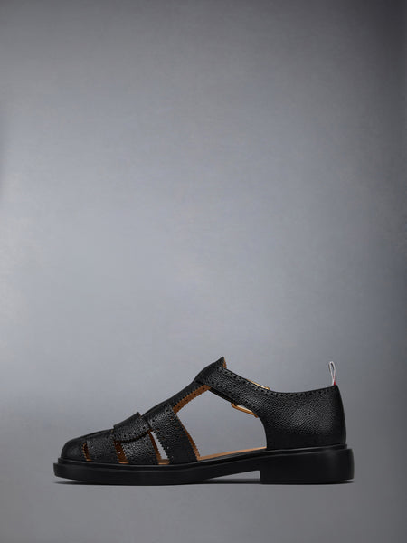 PEBBLE GRAIN LEATHER FISHERMAN SANDAL BLACK