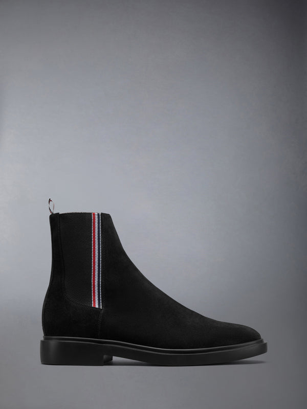 CALF SUEDE RUBBER SOLE RWB CHELSEA BOOT - featured image