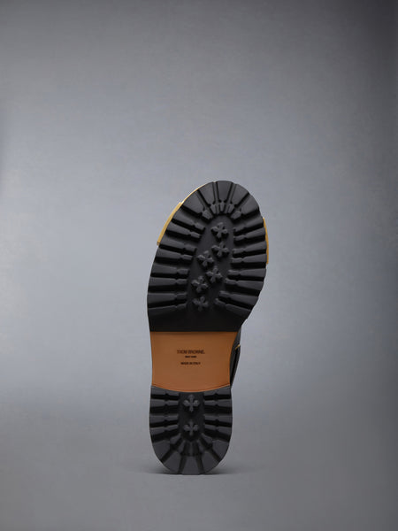 DISTRESSED CALF HIKING LEATHER SOLE BOAT SHOE BLACK