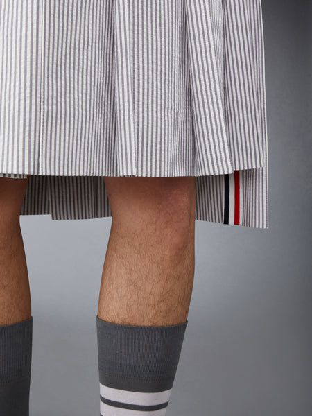 SEERSUCKER BACKSTRAP PLEATED SKIRT MED GREY