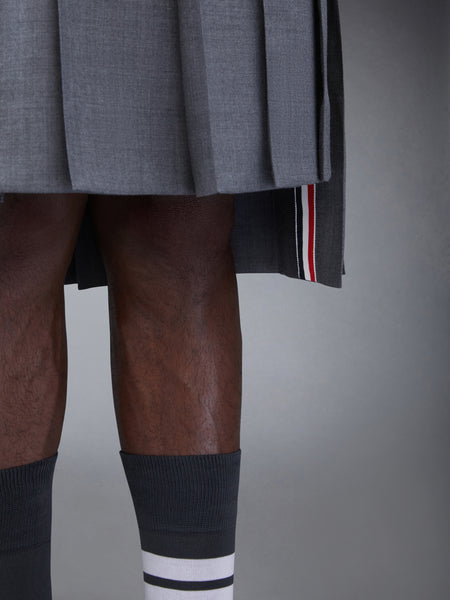 SUPER 120’S TWILL BACKSTRAP PLEATED SKIRT MED GREY