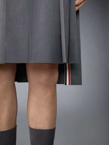 PLAIN WEAVE 4-BAR BACKSTRAP PLEATED SKIRT DARK GREY