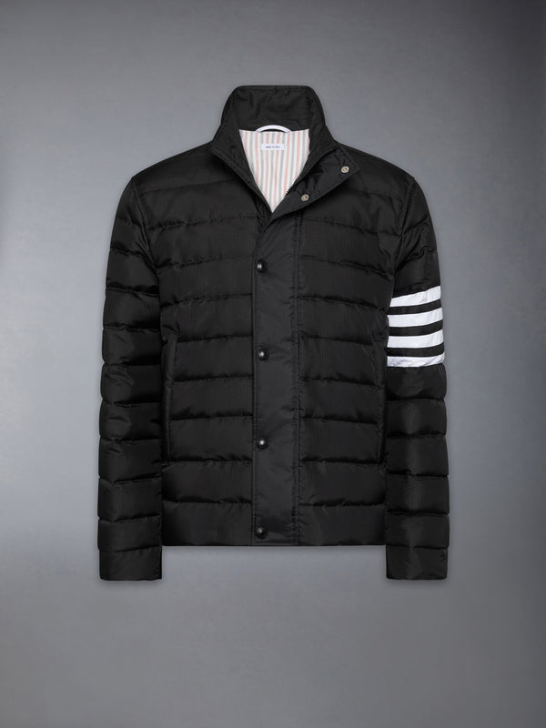 SHINY RIPSTOP LIGHTWEIGHT DOWN FILLED 4-BAR JACKET - featured image