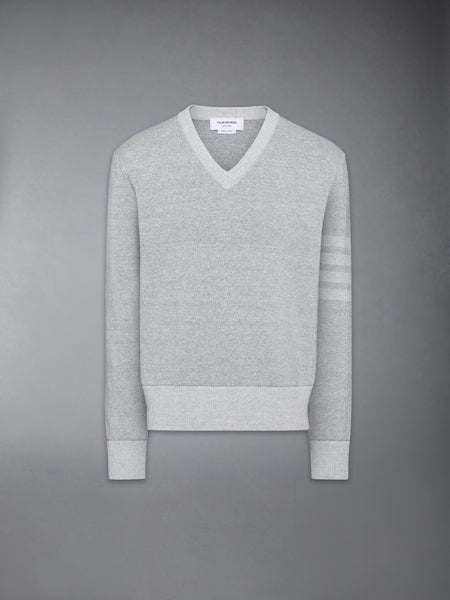 TEXTURED STRIPED STITCH 4-BAR RELAXED FIT V NECK PULLOVER TONAL GREY