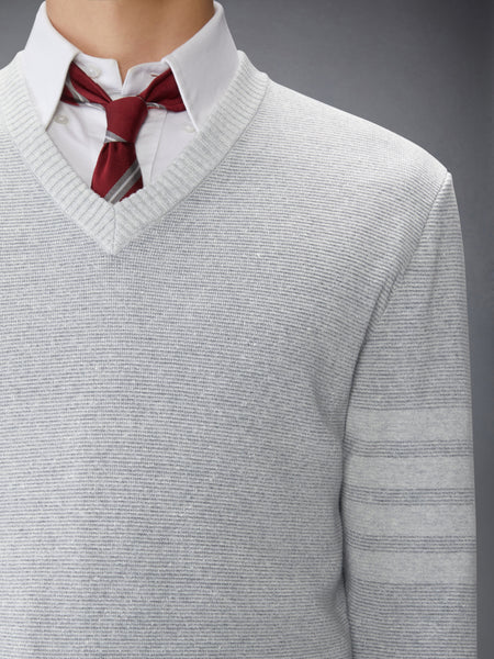 TEXTURED STRIPED STITCH 4-BAR RELAXED FIT V NECK PULLOVER TONAL GREY