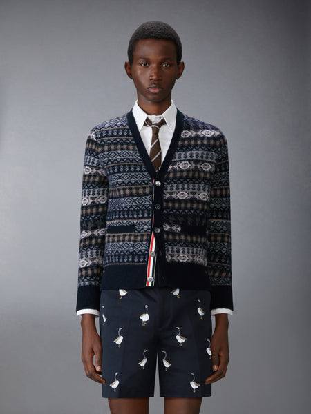 BRUSHED SHETLAND AND MERINO WOOL FUNMIX FAIR AILE JACQUARD V NECK CARDIGAN NAVY