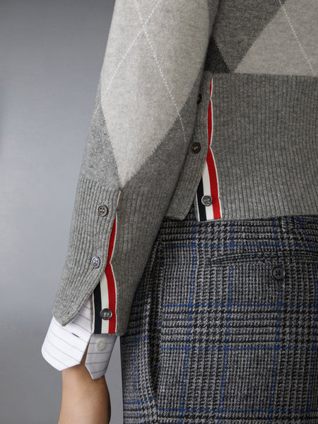 ARGYLE INTARSIA CASHMERE V NECK CARDIGAN LIGHT GREY