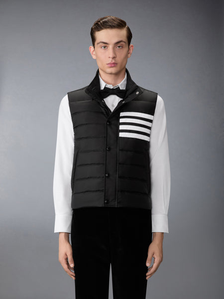 SHINY RIPSTOP LIGHTWEIGHT DOWN FILLED 4-BAR VEST BLACK