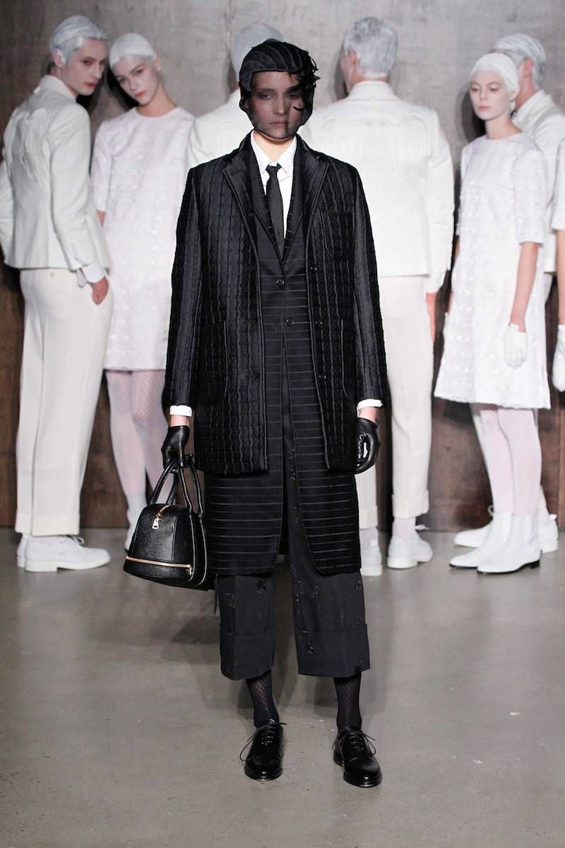 2015 가을 겨울 여성복 런웨이 - LOOK 16