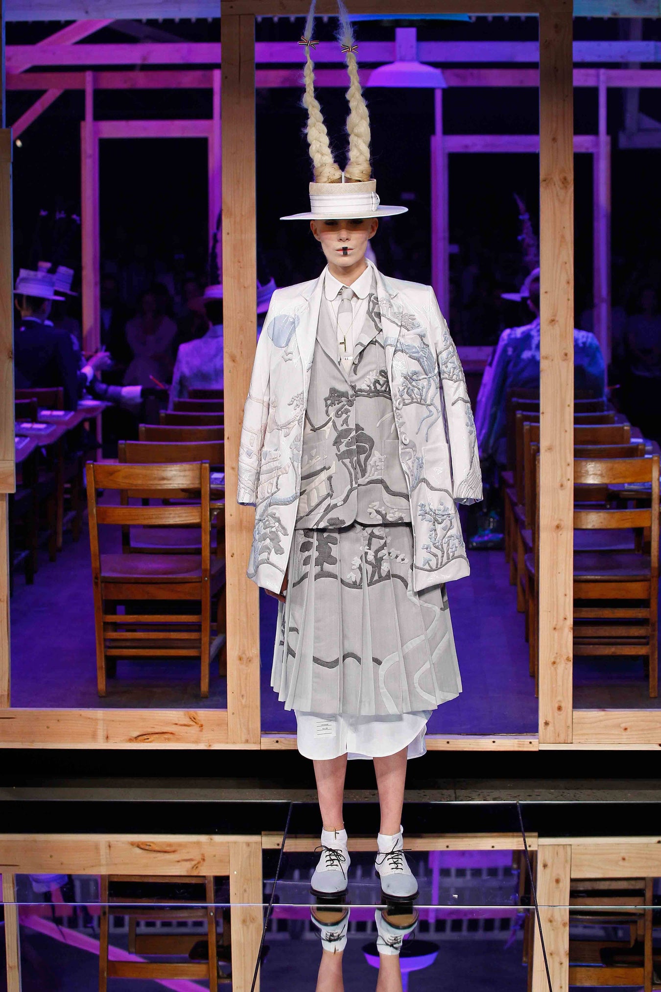 2016 春夏 ウィメンズ ランウェイ - LOOK 14