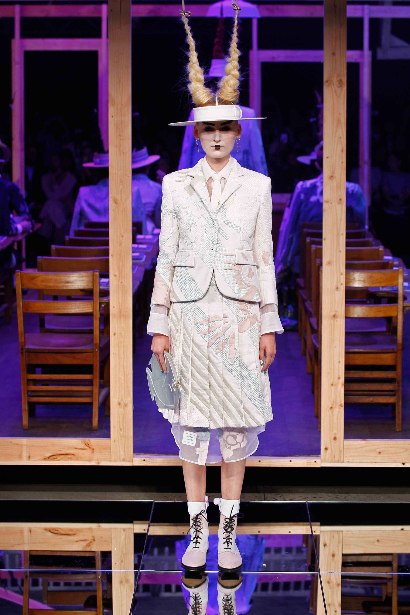 2016 春夏 ウィメンズ ランウェイ - LOOK 15