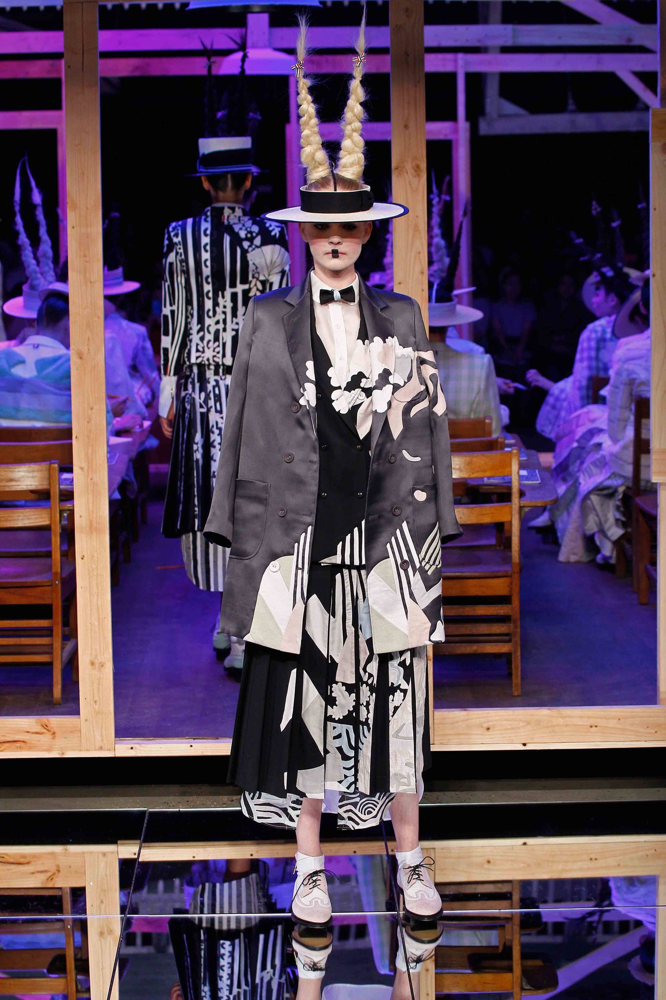 2016 春夏 ウィメンズ ランウェイ - LOOK 26