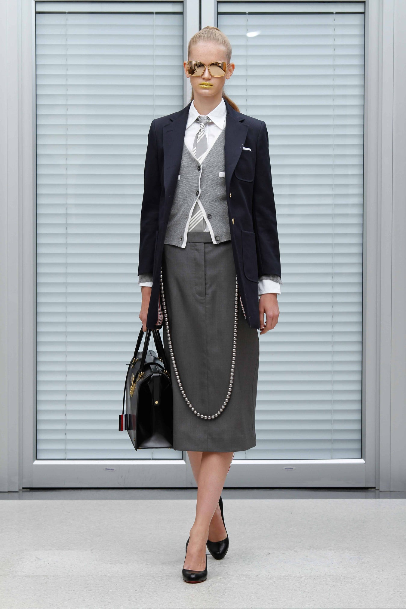 2011 春夏 ウィメンズ ランウェイ - LOOK 2