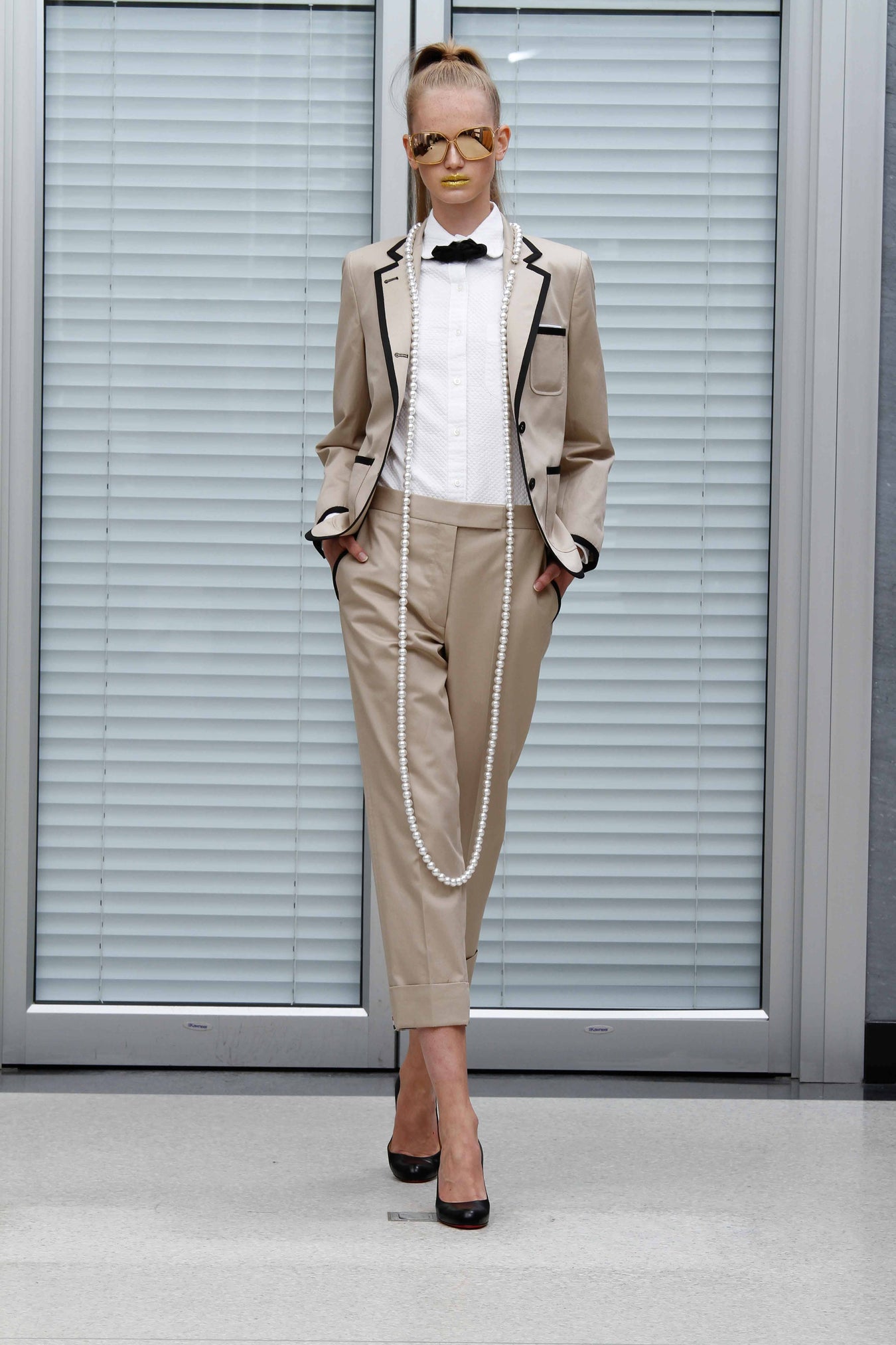 2011 春夏 ウィメンズ ランウェイ - LOOK 38