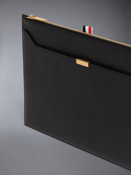 PEBBLE GRAIN LOCK MEDIUM DOCUMENT HOLDER BLACK