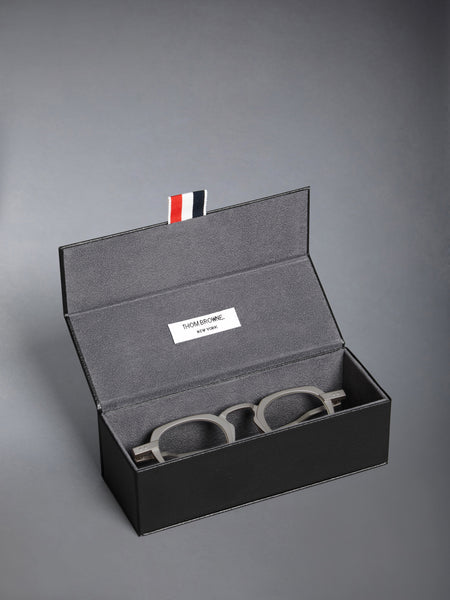 TITANIUM SQUARE EYEGLASSES SILVER