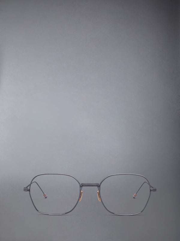 TITANIUM RECTANGULAR EYEGLASSES - featured image