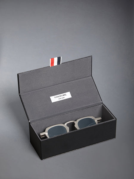 TITANIUM SQUARE SUNGLASSES SILVER