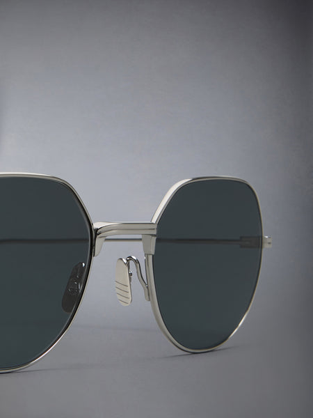 TITANIUM ROUND SUNGLASSES MED GREY