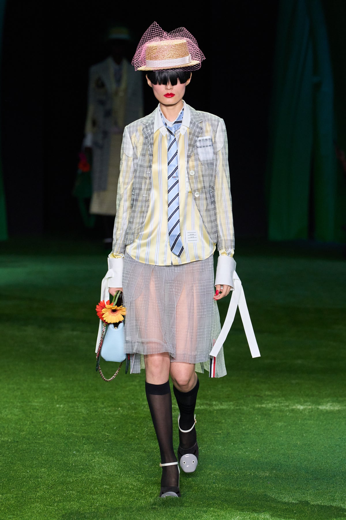 WOMENS SPRING 2027 RUNWAY - LOOK 4