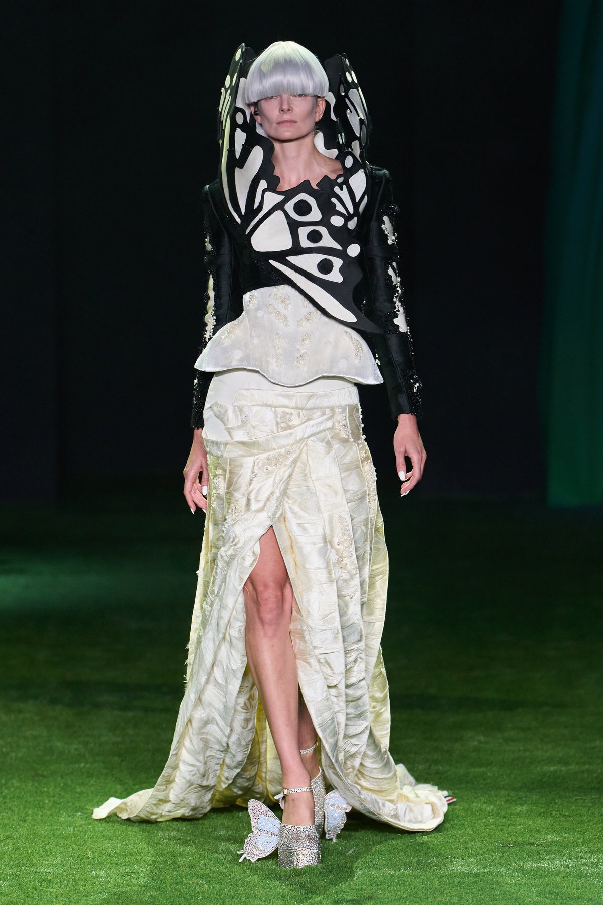 WOMENS SPRING 2027 RUNWAY - LOOK 60