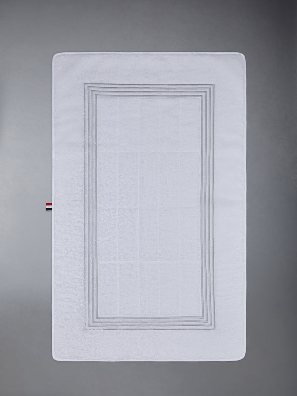 4-BAR FRETTE QUILTED BATH MAT - image 4