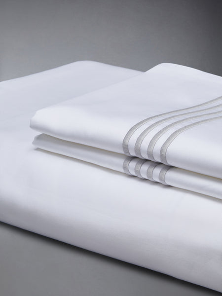 COTTON SATEEN 4-BAR FRETTE DUVET SET (QUEEN-EU/ASIA) WHITE