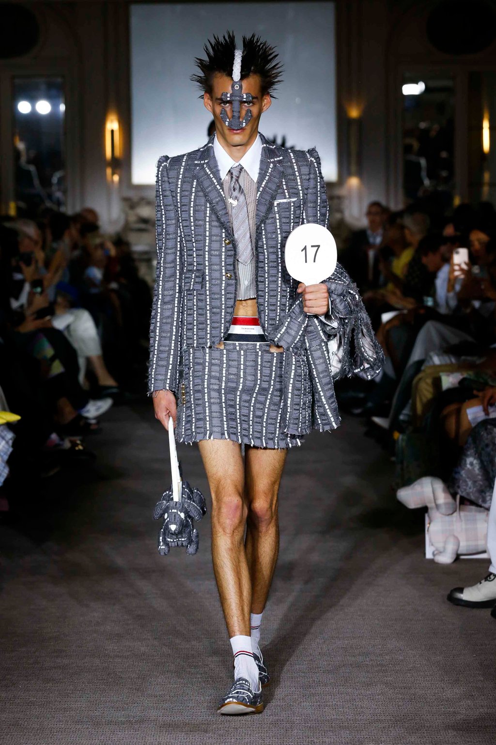 ２０２３　春　ランウェイ　メンズ - LOOK 37