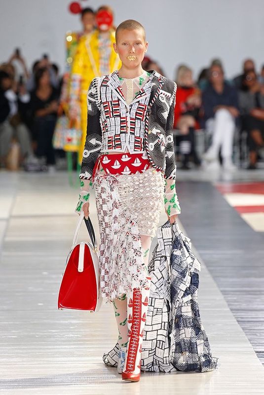 WOMENS SS 2019 RUNWAY - LOOK 8